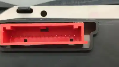 Peça sobressalente para automóvel em segunda mão quadrante por renault clio ii (bb_, cb_) 1.2 (bb0a, bb0f, bb10, bb1k, bb28, bb2d, bb2h, cb0a,... referências oem iam 8200261119  