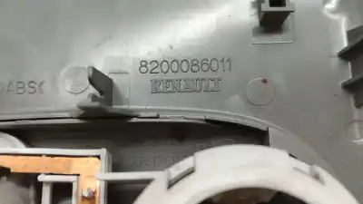 Second-hand car spare part interior light for renault clio ii (bb_, cb_) 1.2 (bb0a, bb0f, bb10, bb1k, bb28, bb2d, bb2h, cb0a,... oem iam references 8200086011  