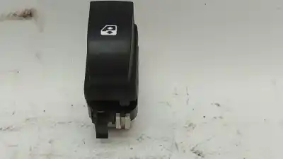 Автозапчасти б/у выключатель переднего правого окна за RENAULT CLIO II (BB_, CB_) 1.2 (BB0A, BB0F, BB10, BB1K, BB28, BB2D, BB2H, CB0A,... ссылки OEM IAM 060046A  
