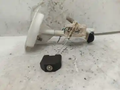 Pezzo di ricambio per auto di seconda mano sensore di livello del carburante per audi a6 c5 avant (4b5) 2.5 tdi quattro riferimenti oem iam   