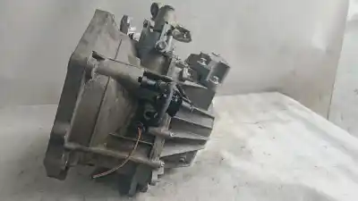 Second-hand car spare part gearbox for opel vectra c (z02) 1.9 cdti (f69) oem iam references 