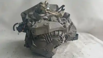 Second-hand car spare part gearbox for opel vectra c (z02) 1.9 cdti (f69) oem iam references   