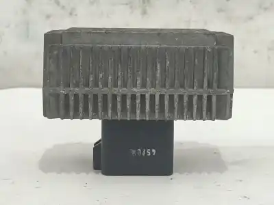 Second-hand car spare part glow plug for suzuki ignis ii (mh) 1.3 ddis (rm413d) oem iam references 09132691  