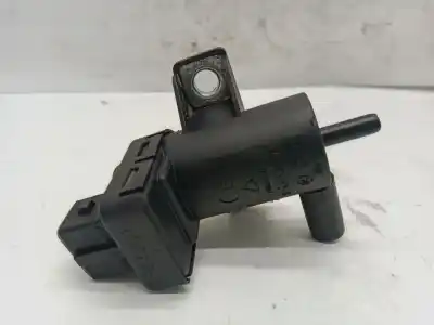 Tweedehands auto-onderdeel EXTRA LUCHTKLEP voor RENAULT LAGUNA III (BT0/1)  OEM IAM-referenties 8200762162  