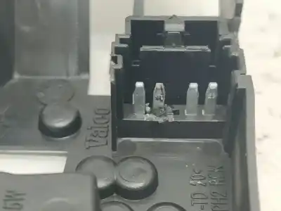 Автозапчасти б/у подставка для лампы за renault laguna ii (bg0/1_) 1.9 dci (bg08, bg0g) ссылки oem iam   