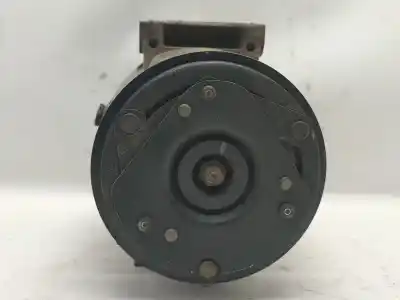 Pezzo di ricambio per auto di seconda mano COMPRESSORE ARIA CONDIZIONATA per RENAULT MEGANE I CLASSIC (LA0/1_)  Riferimenti OEM IAM 7700105765  