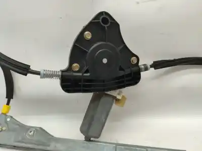 Second-hand car spare part driver left window regulator for renault clio ii (bb_, cb_) 1.5 dci (b/cb07) oem iam references 82002098  