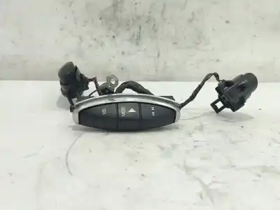 Piesă de schimb auto la mâna a doua Comenzi Volan pentru ROVER 75 (RJ) 2.0 CDT Referințe OEM IAM YUH100231  