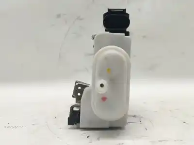 Second-hand car spare part front right door lock for audi a4 b5 (8d2) 1.8 oem iam references 4d1837016d  