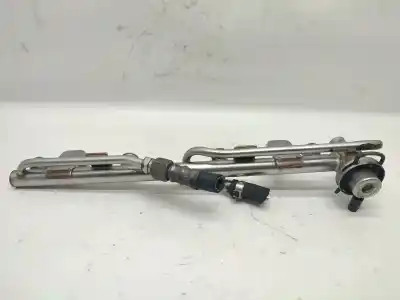 Автозапчастина б/у рампа инжектора для audi a4 b5 (8d2) 1.8 посилання на oem iam 058133681b  