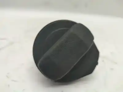 Recambio de automóvil de segunda mano de tapon combustible para audi a4 b5 (8d2) 1.8 referencias oem iam 1j0201553c  