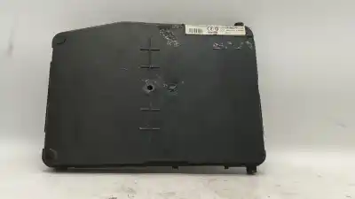 Second-hand car spare part fuse box unit for renault megane ii sedán (lm0/1_) 1.5 dci (lm0f, lm0t, lm2b) oem iam references 8200525383  