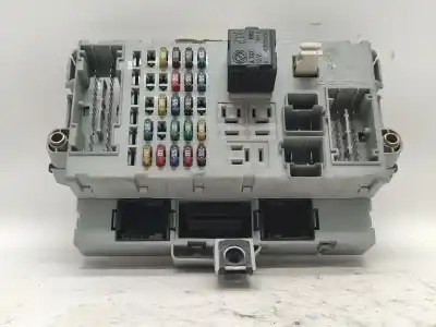Pezzo di ricambio per auto di seconda mano scatola relè/fusibili per fiat idea (350_) 1.3 d multijet riferimenti oem iam 51732915