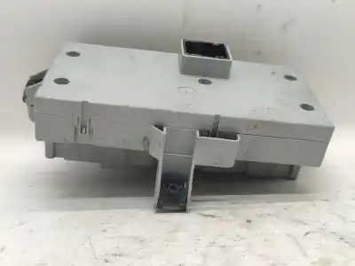 Second-hand car spare part fuse box unit for fiat idea (350_) 1.3 d multijet oem iam references 51732915  