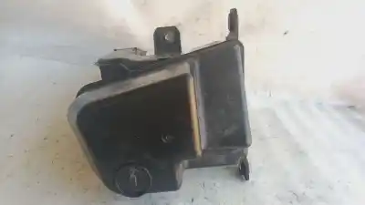 Second-hand car spare part air filter for hyundai trajet (fo) 2.0 oem iam references 