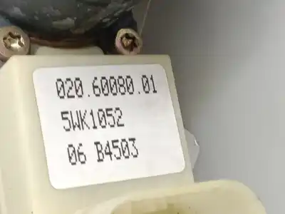 Second-hand car spare part rear left window regulator for bmw 7 (e65, e66, e67) 730 d oem iam references 0206008001  