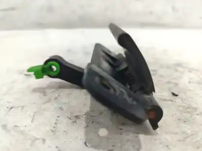 Second-hand car spare part tailgate back door handle for daewoo kalos (klas) 1.2 oem iam references   