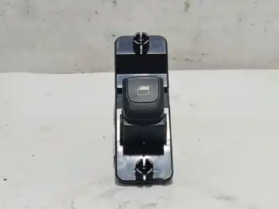 Peça sobressalente para automóvel em segunda mão botão / interruptor elevador vidro traseiro direito por kia stonic (yb) 1.0 t-gdi eco-dynamics+ referências oem iam 4d65201000