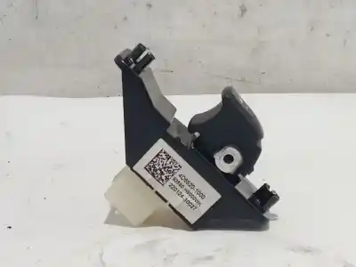 Peça sobressalente para automóvel em segunda mão botão / interruptor elevador vidro traseiro direito por kia stonic (yb) 1.0 t-gdi eco-dynamics+ referências oem iam 4d65201000  