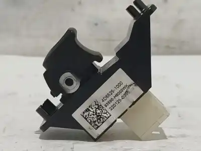Peça sobressalente para automóvel em segunda mão botão / interruptor elevador vidro traseiro esquerdo por kia stonic (yb) 1.0 t-gdi eco-dynamics+ referências oem iam 93590h8000wk  