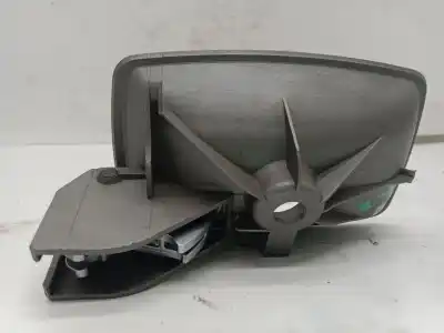 Second-hand car spare part interior right rear handle for bmw 7 (e65, e66, e67) 730 d oem iam references 7024304  