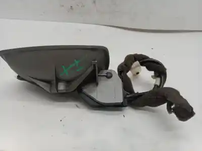 Second-hand car spare part interior left rear handle for bmw 7 (e65, e66, e67) 730 d oem iam references 7024303  