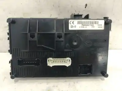 İkinci el araba yedek parçası RÖLE/SIGORTA KUTUSU için RENAULT CLIO II (BB_, CB_)  OEM IAM referansları 216590627  