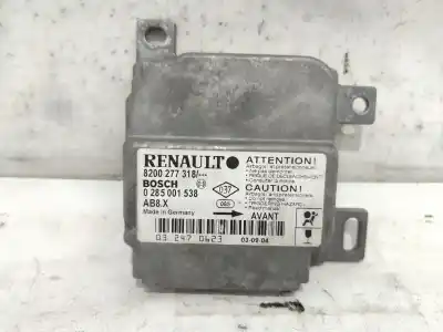 Автозапчасти б/у БЛОК УПРАВЛЕНИЯ ПОДУШКАМИ БЕЗОПАСНОСТИ за RENAULT CLIO II (BB_, CB_)  ссылки OEM IAM 8200277318  
