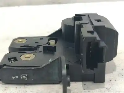 Second-hand car spare part trunk lock for renault laguna ii (bg0/1_) 1.9 dci (bg0r, bg0e) oem iam references 8200257615  