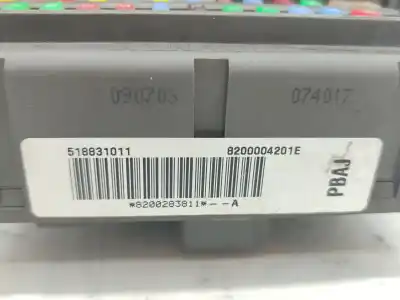 Pezzo di ricambio per auto di seconda mano scatola relè/fusibili per renault laguna ii (bg0/1_) 1.9 dci (bg0r, bg0e) riferimenti oem iam 8200004201e  