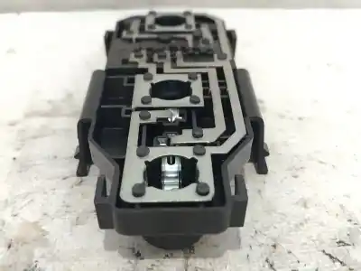 Second-hand car spare part lampholder for audi a6 c5 avant (4b5) 2.5 tdi oem iam references bl3158b  
