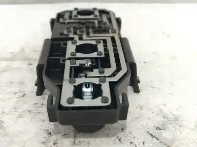 Second-hand car spare part lampholder for audi a6 c5 avant (4b5) 2.5 tdi oem iam references bl3158b  