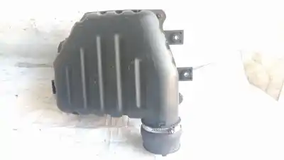 Peça sobressalente para automóvel em segunda mão filtro de ar por chevrolet captiva (c100, c140) 2.0 d referências oem iam 22745824