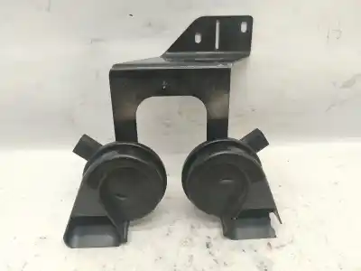 Second-hand car spare part Horn for AUDI A6 AVANT (4F5) 3.0 TDI Quattro (171kW) OEM IAM references 4F0951221  