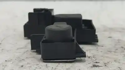 Second-hand car spare part lampholder for renault laguna ii (bg0/1_) 1.9 dci (bg0r, bg0e) oem iam references    Second-hand car spare part lampholder for renault laguna ii (bg0/1_) 1.9 dci (bg0r, bg0e) oem iam references