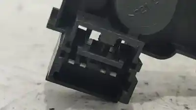 Second-hand car spare part lampholder for renault laguna ii (bg0/1_) 1.9 dci (bg0r, bg0e) oem iam references    Second-hand car spare part lampholder for renault laguna ii (bg0/1_) 1.9 dci (bg0r, bg0e) oem iam references