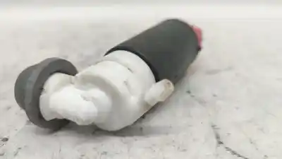 Second-hand car spare part washer pump for toyota corolla (_e12_) 1.6 vvt-i (zze121_) oem iam references 8533005031  