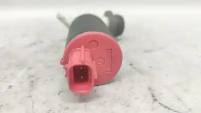 Second-hand car spare part washer pump for toyota corolla (_e12_) 1.6 vvt-i (zze121_) oem iam references 8533005031  