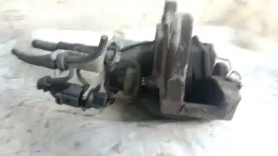 Автозапчастина б/у передній правий гальмівний супорт для audi a4 b6 (8e2) 2.5 tdi посилання на oem iam 4b0615124  