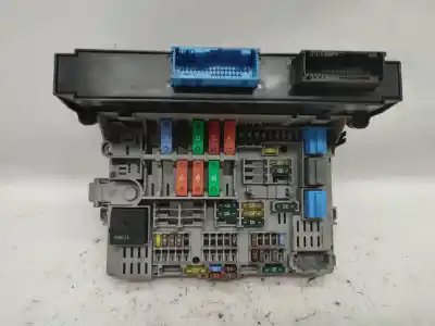 Pezzo di ricambio per auto di seconda mano SCATOLA RELÈ/FUSIBILI per BMW 1 (E87)  Riferimenti OEM IAM 61146971370  