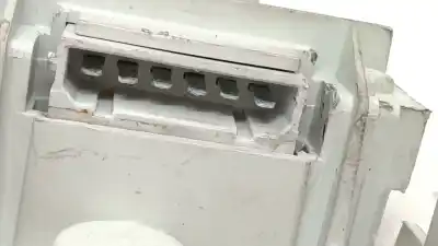 Pezzo di ricambio per auto di seconda mano portalampada per audi a3 (8l1) 1.9 tdi riferimenti oem iam 29077001  