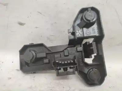 Second-hand car spare part lampholder for renault megane scenic (ja0/1_) 1.9 d (ja0j) oem iam references   