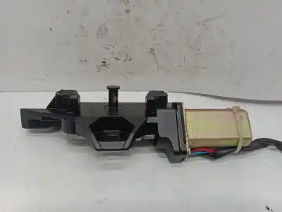 Second-hand car spare part tailgate central locking system  for bmw 7 (e65, e66, e67) 730 d oem iam references 7014872  