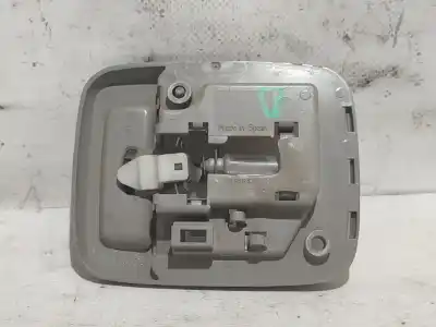 Автозапчастина б/у внутрішне світло для nissan serena (c23) 2.3 d посилання на oem iam    Автозапчастина б/у внутрішне світло для nissan serena (c23) 2.3 d посилання на oem iam