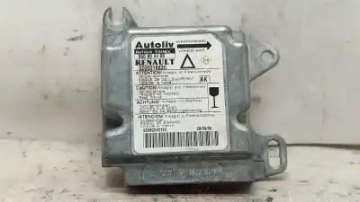 Pièce détachée automobile d'occasion Boitier De Commande D'airbag pour RENAULT LAGUNA (B56) 1.9 dTi Diesel CAT Références OEM IAM 8200018830  