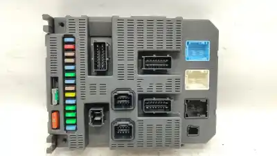 Pièce détachée automobile d'occasion BOÎTES À FUSIBLES pour PEUGEOT 807 (EB_)  Références OEM IAM 9659285280  