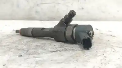 Second-hand car spare part INJECTOR for VOLVO V40 RANCHERA FAMILIAR (645)  OEM IAM references 7700111014  