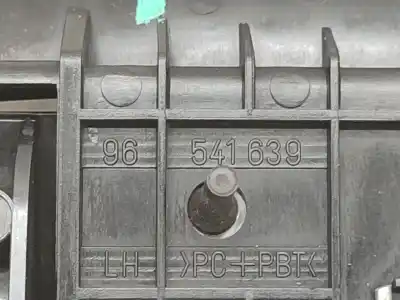 Peça sobressalente para automóvel em segunda mão puxador exterior traseiro esquerdo por daewoo kalos 1.4 se referências oem iam 96541839  