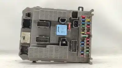 Peça sobressalente para automóvel em segunda mão Caixa De Fusíveis E Relés por CITROEN C5 BERLINA 2.0 HDi Magic Referências OEM IAM 9649301680  