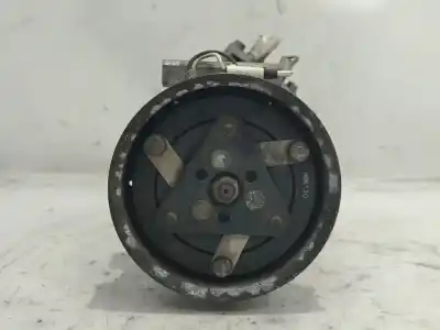 Peça sobressalente para automóvel em segunda mão COMPRESSOR DE AR CONDICIONADO A/A A/C por RENAULT CLIO II (BB_, CB_)  Referências OEM IAM 7700273801  